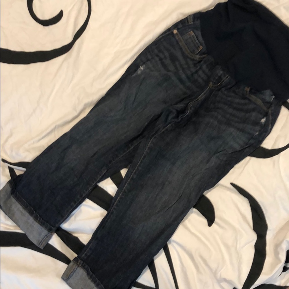 Maternity Distressed Capri Jeans